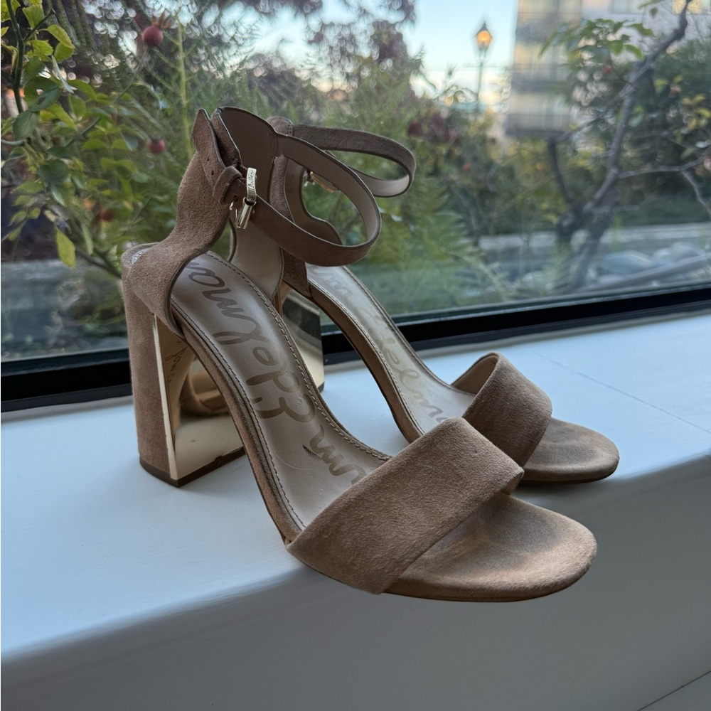 Sam Edelman Synthia Tan Suede Gold Mirror Heels